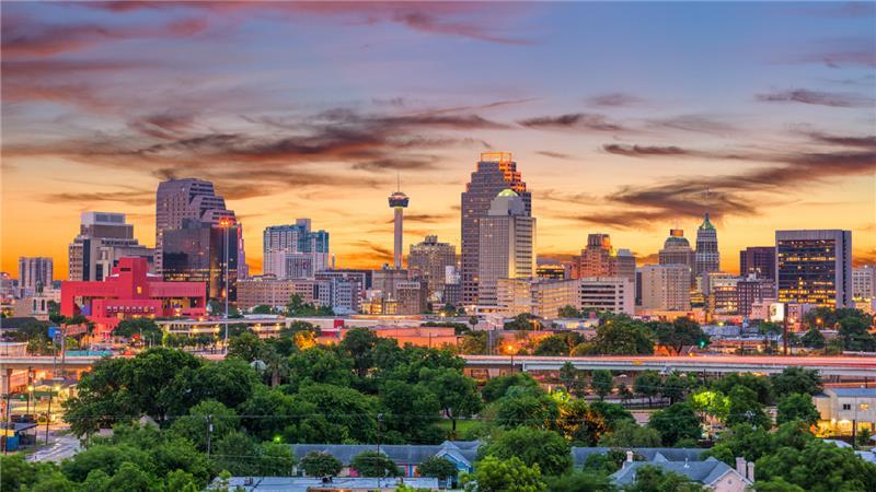 San Antonio, Texas - City Skyline