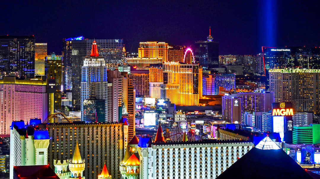 Vegas_Featured